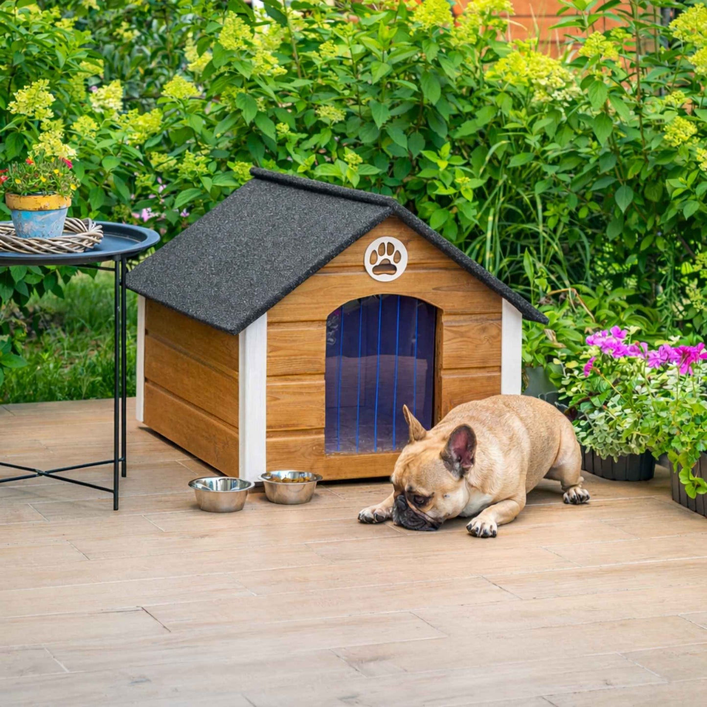 Insulated Outdoor Dog House with Sloped Roof