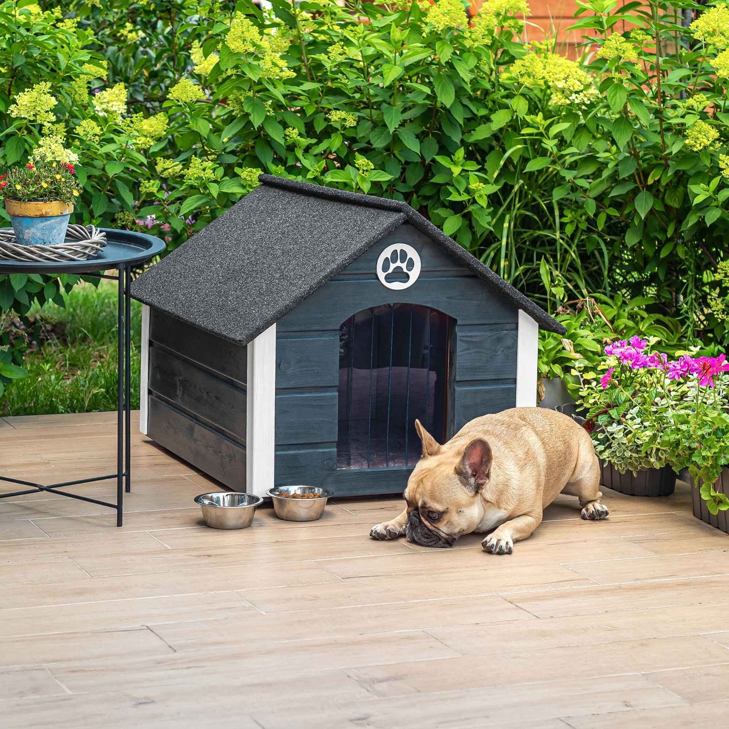 Insulated Outdoor Dog House with Sloped Roof