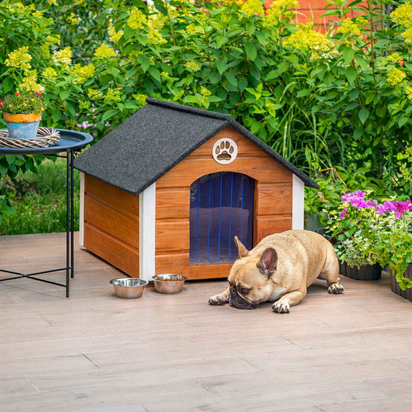 Insulated Outdoor Dog House with Sloped Roof